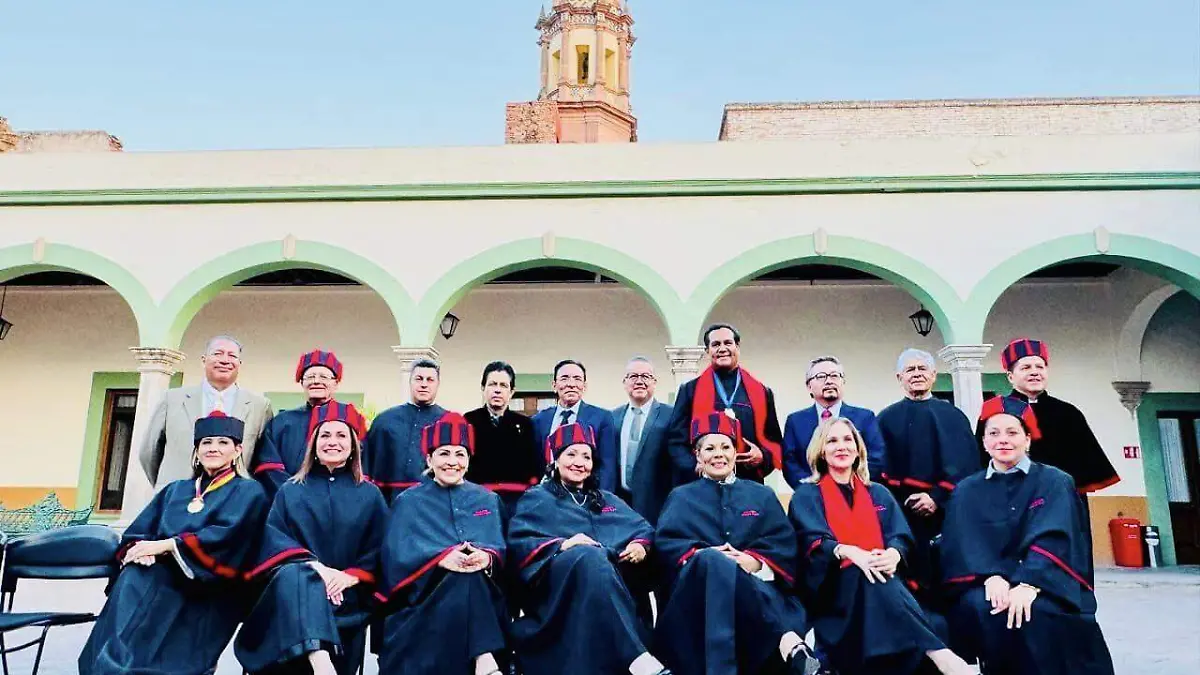 FOTO PRINCIPAL SJR La primera generacion que logra el merito academico